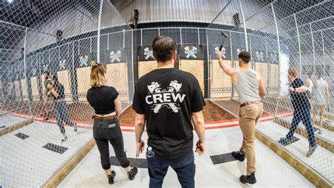 axe throwing surfers paradise